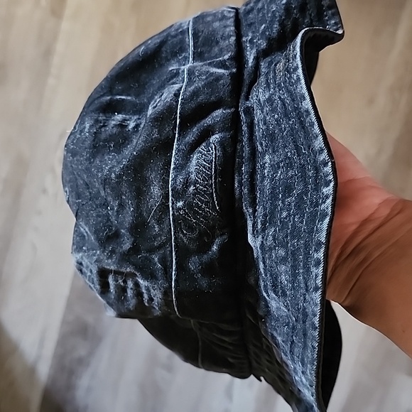 Supreme Washed Velvet Bell Hat